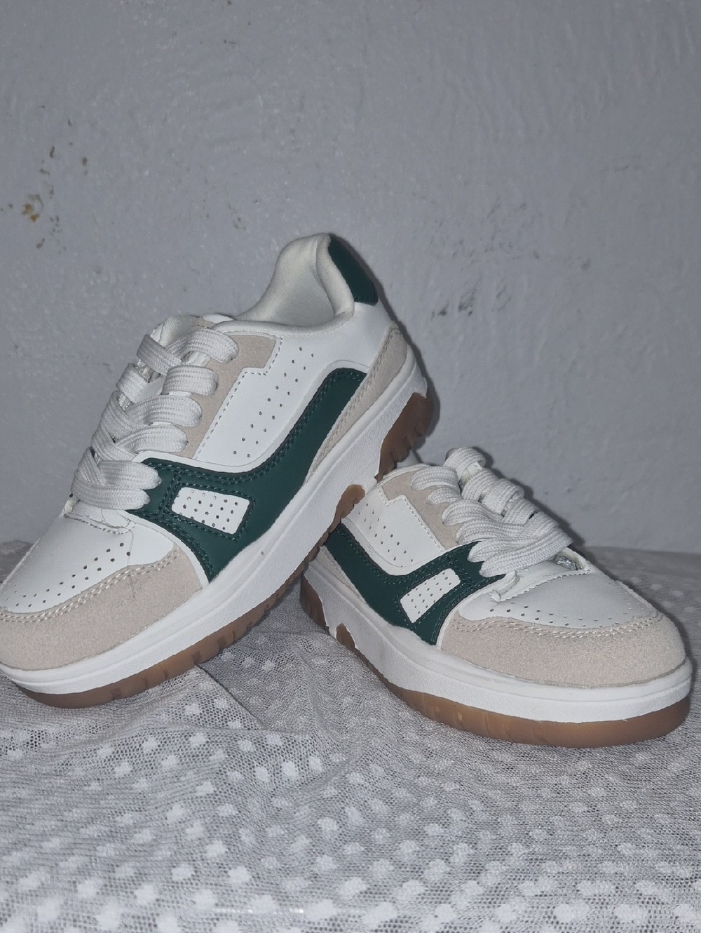 Link Kids White, Green & Tan Sneakers